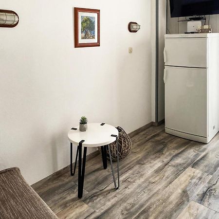 Stunning Home In Punat With Kitchen Stara Baška المظهر الخارجي الصورة